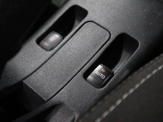 コペン ローブ S RECAROシート シートヒーター MOMOステアリング KENWOODナビ バックカメラ BTオーディオ フルセグTV CD・DVD ETC パドルシフト LEDライト 純正16AW スマートキー(42枚目)