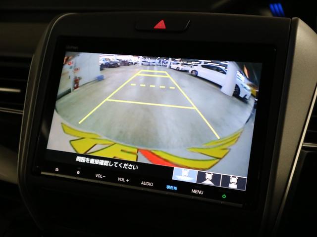 フリードハイブリッド ハイブリッド・モデューロＸ　ホンダセンシング　寒冷地仕様　後席モニター　衝突軽減ブレーキ　車線逸脱警報　アダプティブクルーズ　ＥＴＣ２．０　純正９インチナビ　両側パワースライド　バックカメラ　ＢＴオーディオ　フルセグ　スマートキー　ＬＥＤランプ（18枚目）