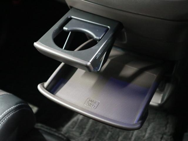 フリードハイブリッド ハイブリッド・モデューロＸ　ホンダセンシング　寒冷地仕様　後席モニター　衝突軽減ブレーキ　車線逸脱警報　アダプティブクルーズ　ＥＴＣ２．０　純正９インチナビ　両側パワースライド　バックカメラ　ＢＴオーディオ　フルセグ　スマートキー　ＬＥＤランプ（36枚目）