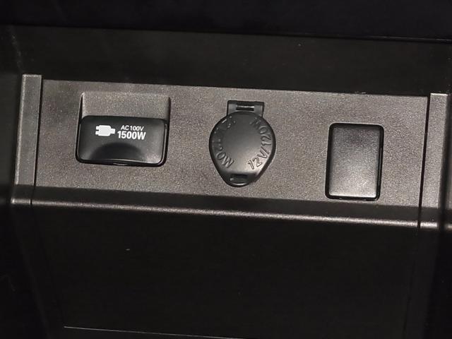 アルファードハイブリッド ＳＲ　Ｃパッケージ　４ＷＤ　モデリスタエアロ　後席モニター　純正１０型ナビ　衝突軽減　レーダークルーズ　ＥＴＣ　本革メモリーシート　シート・ステアヒーター　両側パワースライド　パワーバックドア　バックカメラ　クリアランスソナー（35枚目）