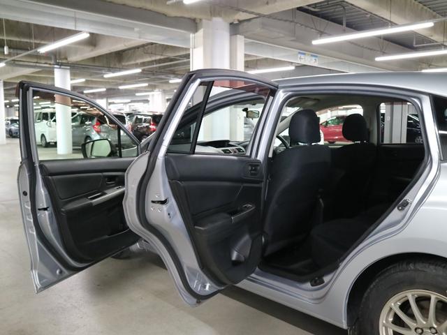 インプレッサスポーツ １．６ｉ　ＥＴＣ２．０　ストラーダナビ　バックカメラ　ＣＤ再生　Ｂｌｕｅｔｏｏｔｈオーディオ　ＴＶ　キーレスエントリー　電動格納ドアミラー　オートエアコン　ウォッシャー付ＨＩＤランプ　社外１５ＡＷ　取扱説明書有（22枚目）