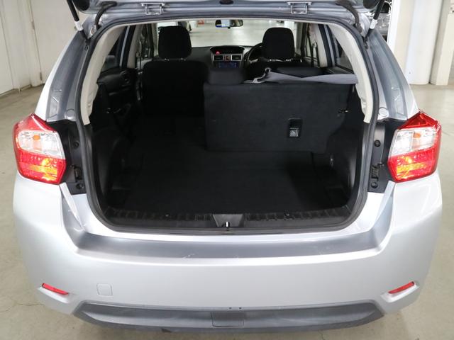 インプレッサスポーツ １．６ｉ　ＥＴＣ２．０　ストラーダナビ　バックカメラ　ＣＤ再生　Ｂｌｕｅｔｏｏｔｈオーディオ　ＴＶ　キーレスエントリー　電動格納ドアミラー　オートエアコン　ウォッシャー付ＨＩＤランプ　社外１５ＡＷ　取扱説明書有（24枚目）