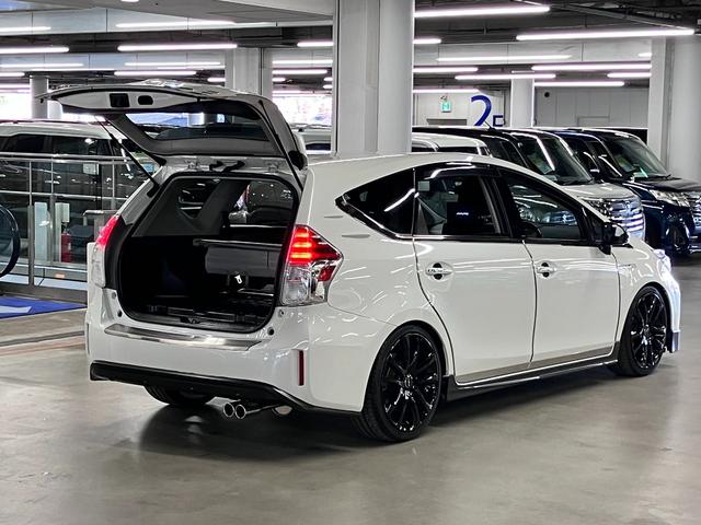 プリウスアルファ Ｇ　スタリングパッケージ／フロントスポイラー　ＴＲＤマフラー＆１９ＡＷ　オーリンズ車高調　アルパインリアモニター　純正８型ナビ　バックカメラ　ＢＴオーディオ　フルセグ　ＥＴＣ２．０　スマートキー　クルーズコントロール　パワーシート　ＬＥＤランプ（27枚目）