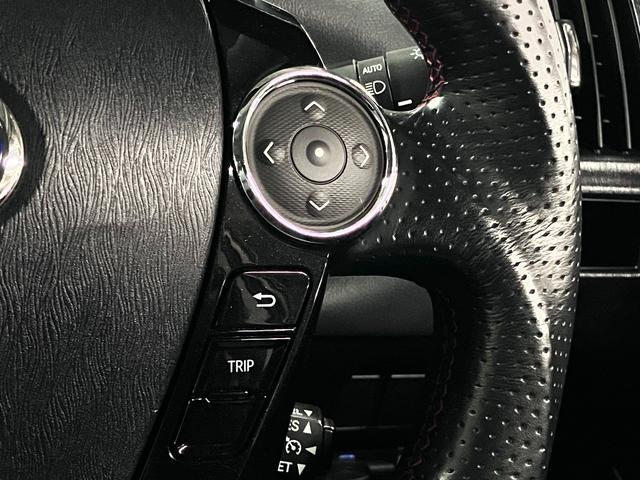 プリウスアルファ Ｇ　スタリングパッケージ／フロントスポイラー　ＴＲＤマフラー＆１９ＡＷ　オーリンズ車高調　アルパインリアモニター　純正８型ナビ　バックカメラ　ＢＴオーディオ　フルセグ　ＥＴＣ２．０　スマートキー　クルーズコントロール　パワーシート　ＬＥＤランプ（39枚目）