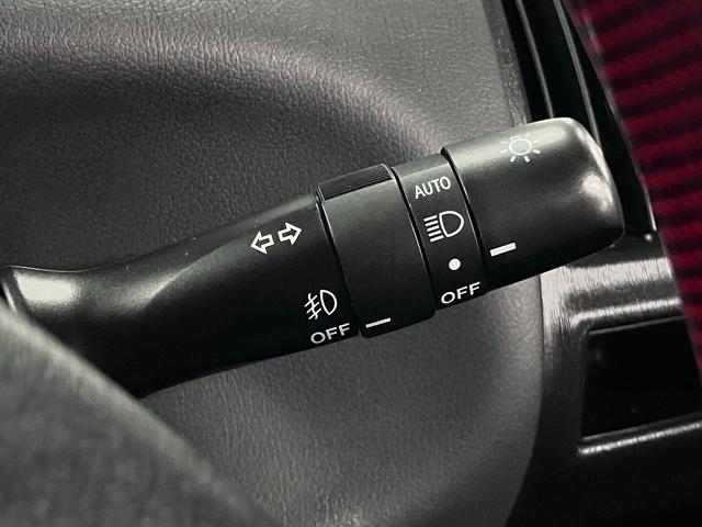 プリウスアルファ Ｇ　スタリングパッケージ／フロントスポイラー　ＴＲＤマフラー＆１９ＡＷ　オーリンズ車高調　アルパインリアモニター　純正８型ナビ　バックカメラ　ＢＴオーディオ　フルセグ　ＥＴＣ２．０　スマートキー　クルーズコントロール　パワーシート　ＬＥＤランプ（41枚目）