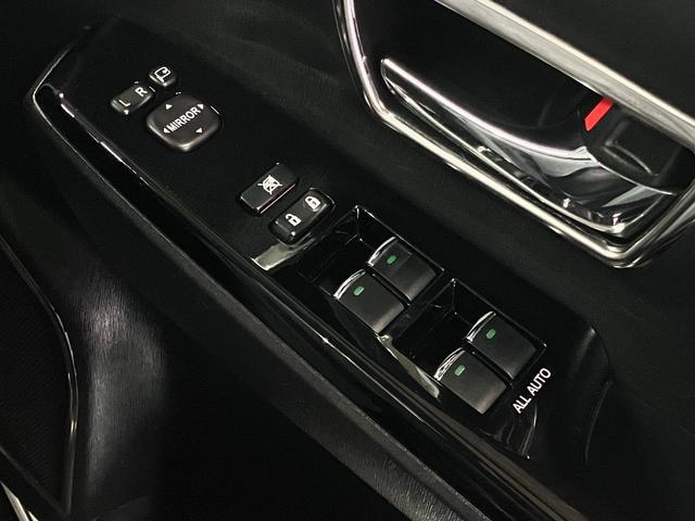 プリウスアルファ Ｇ　スタリングパッケージ／フロントスポイラー　ＴＲＤマフラー＆１９ＡＷ　オーリンズ車高調　アルパインリアモニター　純正８型ナビ　バックカメラ　ＢＴオーディオ　フルセグ　ＥＴＣ２．０　スマートキー　クルーズコントロール　パワーシート　ＬＥＤランプ（44枚目）