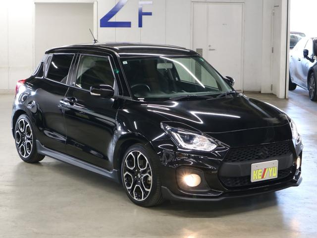 スイフトスポーツ ベースグレード　ターボ　６速マニュアル　シートヒーター　ＥＴＣ　純正ディスプレイオーディオ　バックカメラ　ＣＤ・ＤＶＤ再生　Ｂｌｕｅｔｏｏｔｈオーディオ　ＵＳＢ端子　クルーズコントロール　スマートキー　電格ミラー　ＬＥＤランプ　純正１７ＡＷ（5枚目）