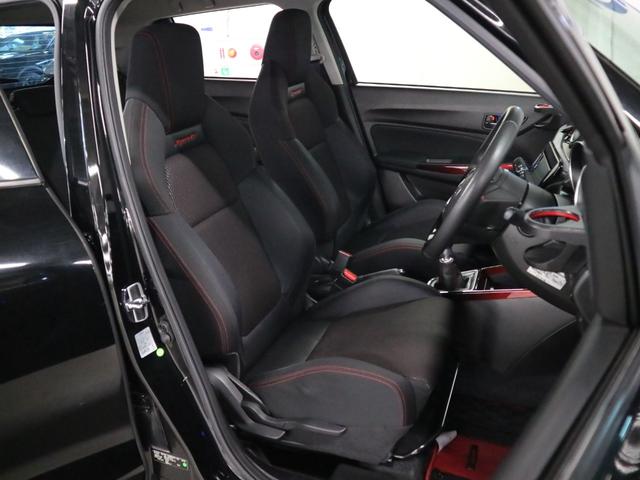 スイフトスポーツ ベースグレード　ターボ　６速マニュアル　シートヒーター　ＥＴＣ　純正ディスプレイオーディオ　バックカメラ　ＣＤ・ＤＶＤ再生　Ｂｌｕｅｔｏｏｔｈオーディオ　ＵＳＢ端子　クルーズコントロール　スマートキー　電格ミラー　ＬＥＤランプ　純正１７ＡＷ（13枚目）