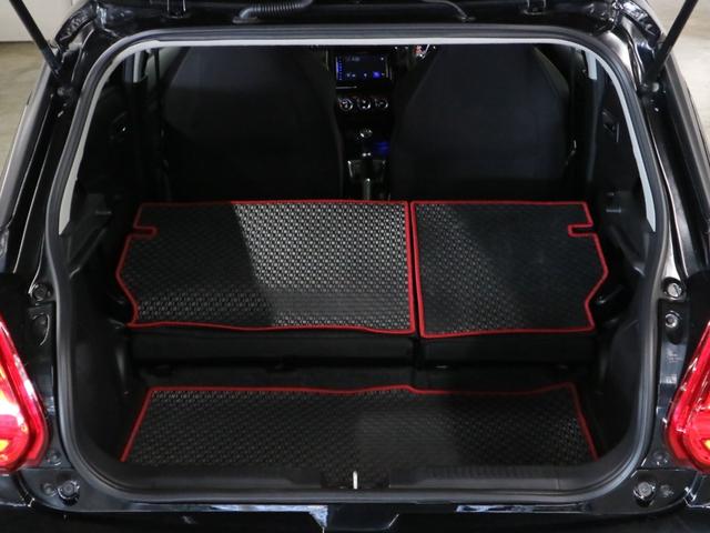 スイフトスポーツ ベースグレード　ターボ　６速マニュアル　シートヒーター　ＥＴＣ　純正ディスプレイオーディオ　バックカメラ　ＣＤ・ＤＶＤ再生　Ｂｌｕｅｔｏｏｔｈオーディオ　ＵＳＢ端子　クルーズコントロール　スマートキー　電格ミラー　ＬＥＤランプ　純正１７ＡＷ（16枚目）