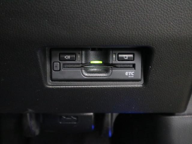 スイフトスポーツ ベースグレード　ターボ　６速マニュアル　シートヒーター　ＥＴＣ　純正ディスプレイオーディオ　バックカメラ　ＣＤ・ＤＶＤ再生　Ｂｌｕｅｔｏｏｔｈオーディオ　ＵＳＢ端子　クルーズコントロール　スマートキー　電格ミラー　ＬＥＤランプ　純正１７ＡＷ（18枚目）