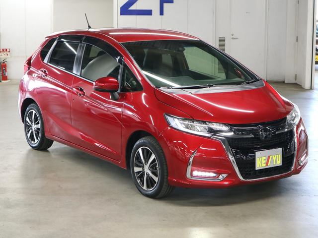 フィットハイブリッド ハイブリッド・モデューロスタイル　ホンダセンシング　寒冷地仕様　衝突軽減ブレーキ　車線逸脱警報　アダプティブクルーズ　ＥＴＣ　純正８インチナビ　バックカメラ　ＢＴオーディオ　フルセグＴＶ　ＵＳＢジャック　スマートキー　オートリトラミラー　ＬＥＤランプ（5枚目）