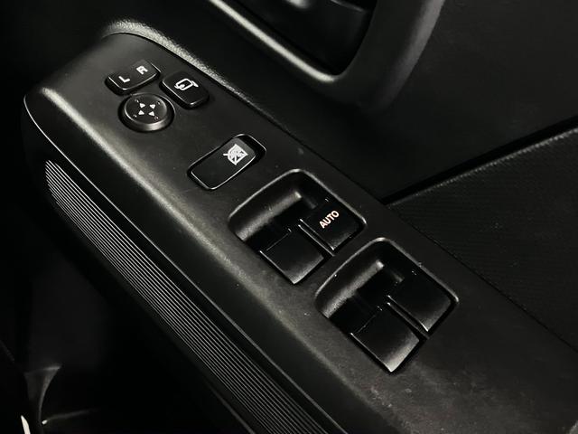 ワゴンR ハイブリッドFX-S 4WD 全方位モニター付ディスプレイオーディオ HUD デュアルカメラブレーキサポート 車線逸脱警報 アダプティブクルーズ パーキングセンサー シートヒーター BTオーディオ USB シートアンダーボックス(39枚目)