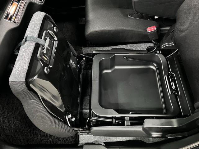 ワゴンR ハイブリッドFX-S 4WD 全方位モニター付ディスプレイオーディオ HUD デュアルカメラブレーキサポート 車線逸脱警報 アダプティブクルーズ パーキングセンサー シートヒーター BTオーディオ USB シートアンダーボックス(41枚目)