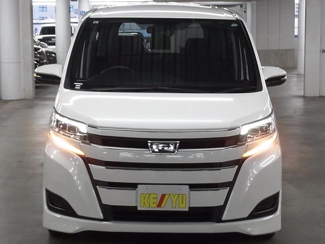 ノア Ｘ　フリップダウンモニター　純正９インチナビ　セーフティセンス　ＥＴＣ　両側スライドドア　バックカメラ　ＣＤ・ＤＶＤ　ＢＴオーディオ　フルセグＴＶ　ＵＳＢ　スマートキー　クルーズコントロール　ＬＥＤランプ（6枚目）