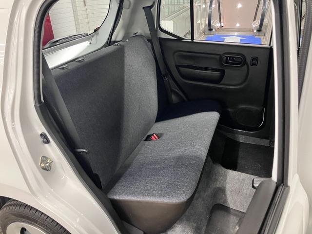 アルト Ｌ　４ＷＤ　バックアイカメラ付ディスプレイオーディオ　デュアルカメラブレーキサポート　車線逸脱警報　ハイビームアシスト　リアパーキングセンサー　シートヒーター　ＢＴオーディオ　ＵＳＢ　キーレスエントリー（13枚目）