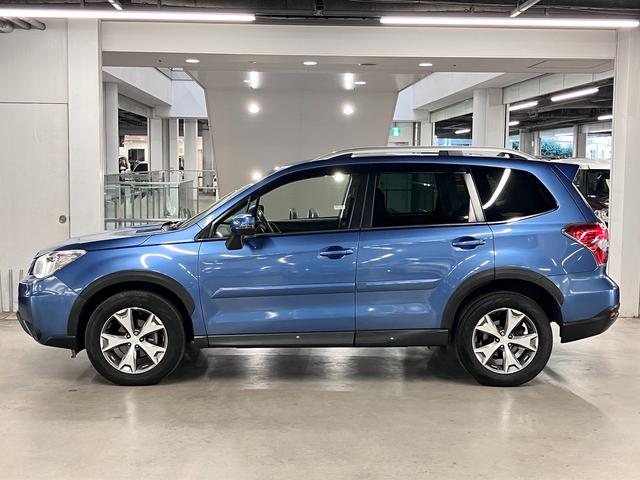 フォレスター Ｘ－ブレイク　４ＷＤ　ワンオーナー　衝突軽減ブレーキ　車線逸脱警報　全車速追従クルーズ　パドルシフト　ＥＴＣ　シートヒーター　パワーリフトゲート　純正ナビ　バックカメラ　ＢＴオーディオ　フルセグＴＶ　スマートキー　ウォッシャー付ＨＩＤ（10枚目）