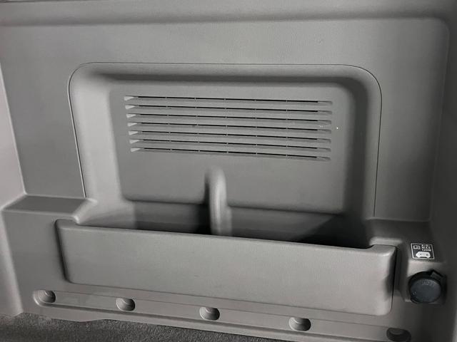 エブリイワゴン PZターボスペシャル オートステップ 両側パワースライドドア ETC ケンウッドナビ バックカメラ CD・DVD TV USB端子 キーレスエントリー 電動格納ドアミラー オートエアコン HIDヘッドランプ 純正14AW(38枚目)