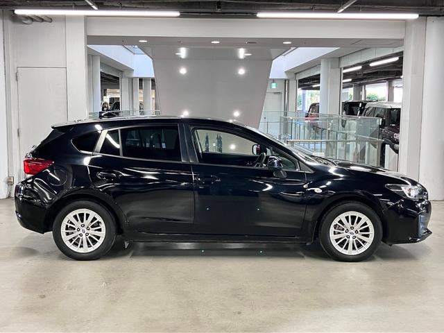 インプレッサスポーツ １．６ｉ－Ｌアイサイト　衝突軽減ブレーキ　車線逸脱警報　全車速追従クルーズ　パドルシフト　ＥＴＣ　カロッツェリアナビ　バックカメラ　ＣＤ・ＤＶＤ再生　ＴＶ　ＵＳＢ　キーレスエントリー　電格ミラー　オートエアコン　純正１６ＡＷ（9枚目）