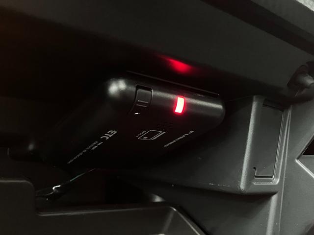 インプレッサスポーツ １．６ｉ－Ｌアイサイト　衝突軽減ブレーキ　車線逸脱警報　全車速追従クルーズ　パドルシフト　ＥＴＣ　カロッツェリアナビ　バックカメラ　ＣＤ・ＤＶＤ再生　ＴＶ　ＵＳＢ　キーレスエントリー　電格ミラー　オートエアコン　純正１６ＡＷ（20枚目）