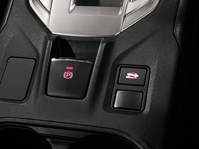 インプレッサスポーツ １．６ｉ－Ｌアイサイト　衝突軽減ブレーキ　車線逸脱警報　全車速追従クルーズ　パドルシフト　ＥＴＣ　カロッツェリアナビ　バックカメラ　ＣＤ・ＤＶＤ再生　ＴＶ　ＵＳＢ　キーレスエントリー　電格ミラー　オートエアコン　純正１６ＡＷ（32枚目）