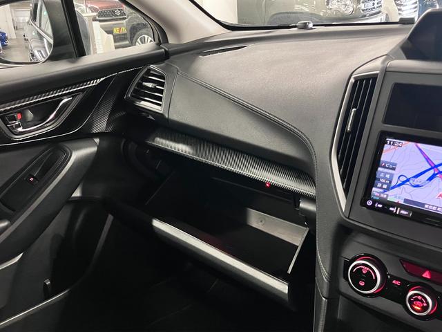 インプレッサスポーツ １．６ｉ－Ｌアイサイト　衝突軽減ブレーキ　車線逸脱警報　全車速追従クルーズ　パドルシフト　ＥＴＣ　カロッツェリアナビ　バックカメラ　ＣＤ・ＤＶＤ再生　ＴＶ　ＵＳＢ　キーレスエントリー　電格ミラー　オートエアコン　純正１６ＡＷ（39枚目）