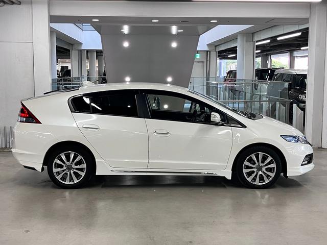 車両は低走行・高品質車を厳選して展示しております！店頭にない車種や他店舗の在庫車両も一部車両を除きお取り寄せ陸送費は頂いておりません！お客様にぴったりの１台をご提案させていただきます！！