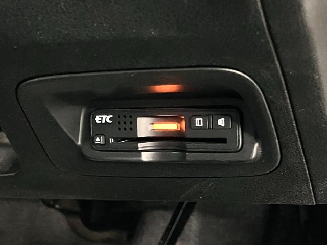 当社の展示車は全車両に”社団法人自動車公正取引協議会”の車両状態説明書を掲示しております。修復歴の有無は勿論、ドア等の外板の交換歴の有無までも表示☆口頭説明では無く書面にてお渡ししております♪