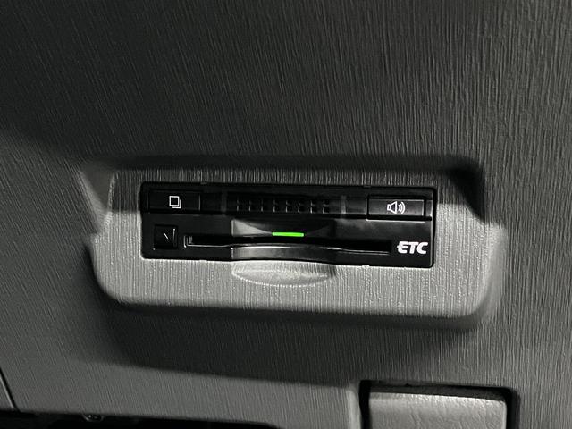 プリウスアルファ Ｇ　ワンオーナー　モデリスタフルエアロ＆１８インチＡＷ　後席モニター　純正８インチナビ　バックカメラ　Ｂｌｕｅｔｏｏｔｈオーディオ　フルセグＴＶ　ＣＤ・ＤＶＤ再生　ＥＴＣ　クルーズコントロール　コーナーセンサー　ＬＥＤヘッドランプ　ヘッドランプウォッシャー（19枚目）