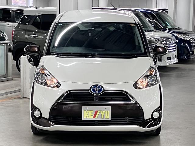 シエンタ ハイブリッドＧ　トヨタセーフティセンス　フリップダウンモニター　両側電動スライドドア　純正ナビ　バックカメラ　Ｂｌｕｅｔｏｏｔｈオーディオ　フルセグＴＶ　ＣＤ・ＤＶＤ　ＥＴＣ　スマートキー　オートエアコン　電動格納ドアミラー　サイドバイザー（6枚目）