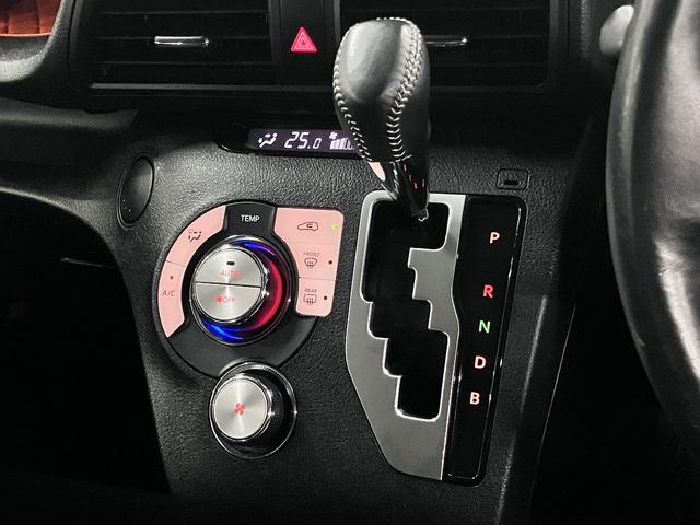 シエンタ ハイブリッドＧ　トヨタセーフティセンス　フリップダウンモニター　両側電動スライドドア　純正ナビ　バックカメラ　Ｂｌｕｅｔｏｏｔｈオーディオ　フルセグＴＶ　ＣＤ・ＤＶＤ　ＥＴＣ　スマートキー　オートエアコン　電動格納ドアミラー　サイドバイザー（35枚目）