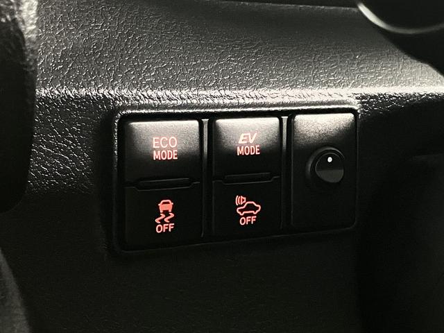 シエンタ ハイブリッドＧ　トヨタセーフティセンス　フリップダウンモニター　両側電動スライドドア　純正ナビ　バックカメラ　Ｂｌｕｅｔｏｏｔｈオーディオ　フルセグＴＶ　ＣＤ・ＤＶＤ　ＥＴＣ　スマートキー　オートエアコン　電動格納ドアミラー　サイドバイザー（36枚目）