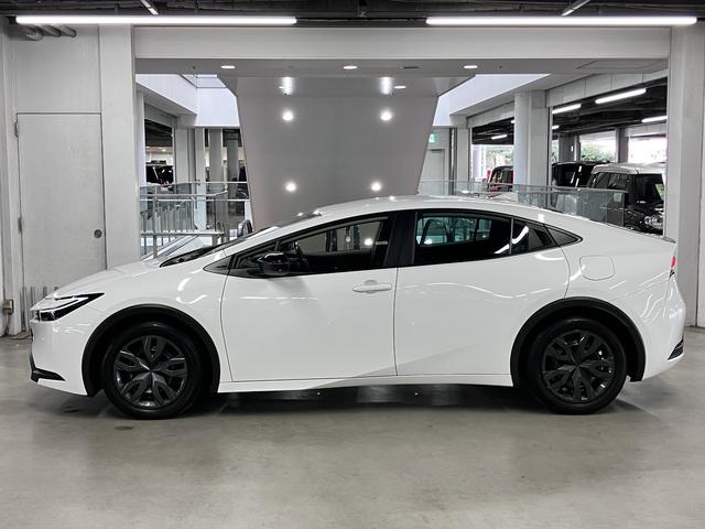 プリウス X セーフティセンス BSM・安心降車アシスト 純正ナビ バックカメラ CD・DVD フルセグTV Bluetoothオーディオ USB端子 AC1500W LEDヘッドランプ スマートキー スペアキー有(10枚目)