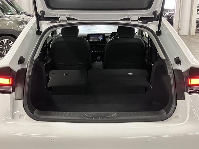 プリウス X セーフティセンス BSM・安心降車アシスト 純正ナビ バックカメラ CD・DVD フルセグTV Bluetoothオーディオ USB端子 AC1500W LEDヘッドランプ スマートキー スペアキー有(15枚目)