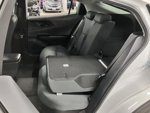 プリウス X セーフティセンス BSM・安心降車アシスト 純正ナビ バックカメラ CD・DVD フルセグTV Bluetoothオーディオ USB端子 AC1500W LEDヘッドランプ スマートキー スペアキー有(24枚目)