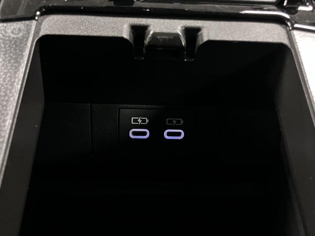 プリウス X セーフティセンス BSM・安心降車アシスト 純正ナビ バックカメラ CD・DVD フルセグTV Bluetoothオーディオ USB端子 AC1500W LEDヘッドランプ スマートキー スペアキー有(38枚目)