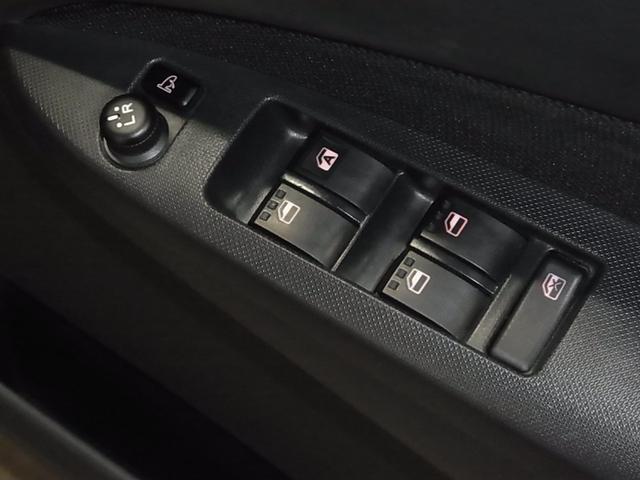 ムーヴ カスタム　ＲＳスマートセレクションＳＡ＆ＳＮ　ターボ　衝突軽減ブレーキ　誤発進抑制機能　ＥＴＣ　純正ナビ　バックカメラ　ＣＤ・ＤＶＤ　Ｂｌｕｅｔｏｏｔｈオーディオ　ＴＶ　スマートキー　電動格納ドアミラー　オートエアコン　ＬＥＤヘッドランプ　純正１５ＡＷ（32枚目）