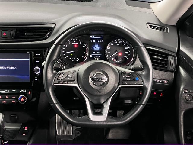 エクストレイル 20Xi ワンオーナー インテリミラー アラウンドビュー BSW・RCTA 純正9インチナビ 全席シートヒーター プロパイロット ETC オートバックドア ブルーレイ BTオーディオ フルセグTV インテリキー LEDランプ(11枚目)