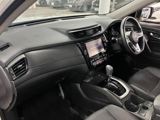 エクストレイル 20Xi ワンオーナー インテリミラー アラウンドビュー BSW・RCTA 純正9インチナビ 全席シートヒーター プロパイロット ETC オートバックドア ブルーレイ BTオーディオ フルセグTV インテリキー LEDランプ(23枚目)