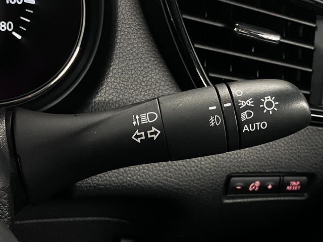 エクストレイル 20Xi ワンオーナー インテリミラー アラウンドビュー BSW・RCTA 純正9インチナビ 全席シートヒーター プロパイロット ETC オートバックドア ブルーレイ BTオーディオ フルセグTV インテリキー LEDランプ(36枚目)