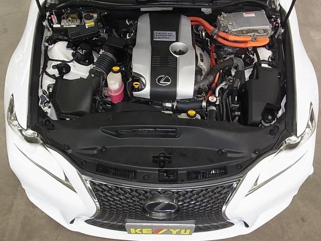 ＩＳ ＩＳ３００ｈ　Ｆスポーツ　ムーンルーフ　ＢＳＭ　衝突軽減　車線逸脱警報　レーダークルーズ　パドルシフト　ＥＴＣ２．０　本革メモリーシート　ベンチレーション　純正ナビ　バックカメラ　ブルーレイ　クリアランスソナー　ＬＥＤランプ（21枚目）