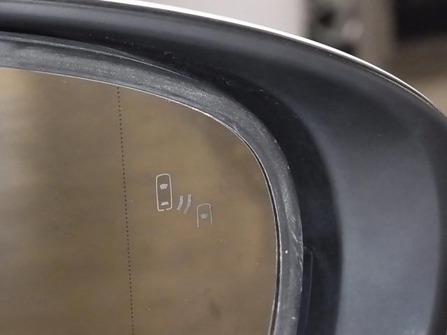 ＩＳ ＩＳ３００ｈ　Ｆスポーツ　ムーンルーフ　ＢＳＭ　衝突軽減　車線逸脱警報　レーダークルーズ　パドルシフト　ＥＴＣ２．０　本革メモリーシート　ベンチレーション　純正ナビ　バックカメラ　ブルーレイ　クリアランスソナー　ＬＥＤランプ（48枚目）