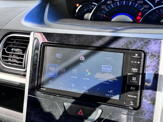 タント カスタムＲＳ　トップエディションＳＡＩＩＩ　ターボ　衝突軽減ブレーキ　車線逸脱警報　オートハイビーム　ＥＴＣ２．０　シートヒーター　両側パワースライドドア　純正ナビ　バックカメラ　ＢＴオーディオ　フルセグＴＶ　スマートキー　コーナーポール　ＬＥＤランプ（29枚目）