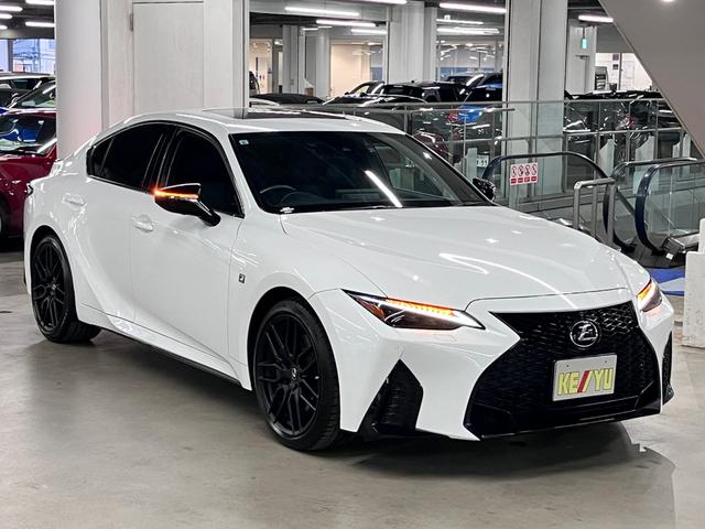 ＩＳ ＩＳ３５０　Ｆスポーツモードブラック　１オーナー　寒冷地仕様　マークレビンソン　ムーンルーフ　本革シート　シートベンチレーション　パノラミックビュー　１０．３インチナビ　ブルーレイ　ＢＴオーディオ　フルセグ　ＥＴＣ２．０　パドルシフト　三眼ＬＥＤ　専用１９ＡＷ（5枚目）