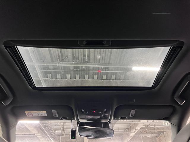 ＩＳ ＩＳ３５０　Ｆスポーツモードブラック　１オーナー　寒冷地仕様　マークレビンソン　ムーンルーフ　本革シート　シートベンチレーション　パノラミックビュー　１０．３インチナビ　ブルーレイ　ＢＴオーディオ　フルセグ　ＥＴＣ２．０　パドルシフト　三眼ＬＥＤ　専用１９ＡＷ（16枚目）