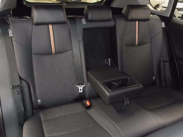 ＲＡＶ４ アドベンチャー　４ＷＤ　寒冷地仕様　セーフティセンス　純正９インチナビ　シートベンチレーション　ステアヒーター　ＢＳＭ・ＰＫＳＢ　バックカメラ　ＢＴオーディオ　フルセグ　ＣＤ・ＤＶＤ　ＥＴＣ　ダウンヒルアシスト　ルーフレール　ＬＥＤライト　専用１９ＡＷ（14枚目）