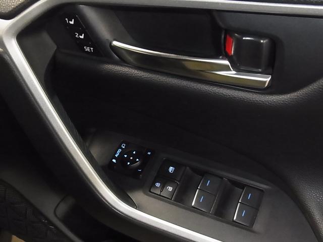 ＲＡＶ４ アドベンチャー　４ＷＤ　寒冷地仕様　セーフティセンス　純正９インチナビ　シートベンチレーション　ステアヒーター　ＢＳＭ・ＰＫＳＢ　バックカメラ　ＢＴオーディオ　フルセグ　ＣＤ・ＤＶＤ　ＥＴＣ　ダウンヒルアシスト　ルーフレール　ＬＥＤライト　専用１９ＡＷ（45枚目）