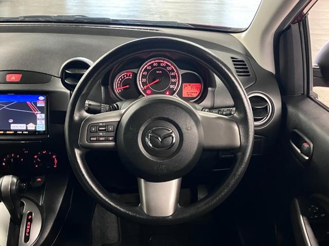 デミオ 13C-V スマートエディションII スマートHIDパッケージ イクリプスナビ ETC TV CD再生 ディスチャージヘッドランプ フォグランプ アドバンストキー スペアキー・取扱説明書 スタッドレスタイヤ&14インチAW 電動格納ミラー(10枚目)