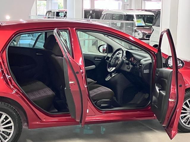 デミオ 13C-V スマートエディションII スマートHIDパッケージ イクリプスナビ ETC TV CD再生 ディスチャージヘッドランプ フォグランプ アドバンストキー スペアキー・取扱説明書 スタッドレスタイヤ&14インチAW 電動格納ミラー(11枚目)