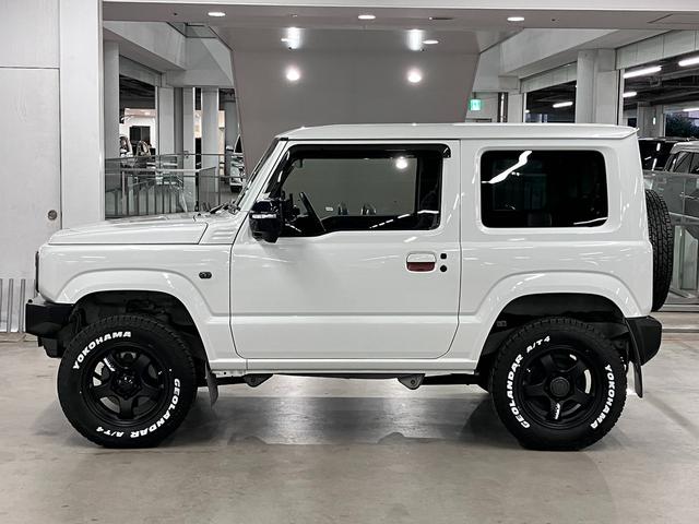 ジムニー ＸＣ　４ＷＤターボ　モンスタースポーツ車高調　アピオ突撃マフラー　社外フロントスポイラー　レカロシート　ケンウッドオーディオ＆８インチナビ　衝突軽減ブレーキ　車線逸脱警報　シートヒーター　バックカメラ　ＥＴＣ　クルコン（10枚目）