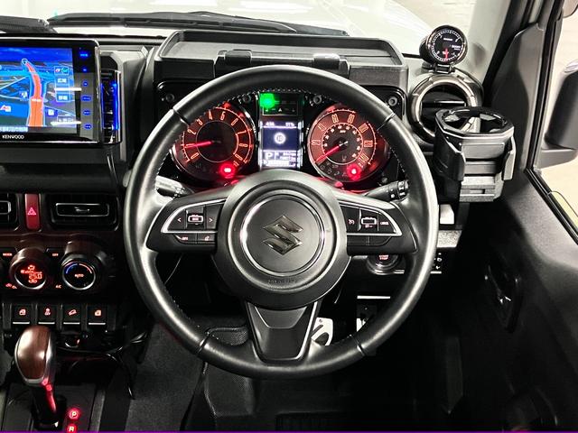 ジムニー ＸＣ　４ＷＤターボ　モンスタースポーツ車高調　アピオ突撃マフラー　社外フロントスポイラー　レカロシート　ケンウッドオーディオ＆８インチナビ　衝突軽減ブレーキ　車線逸脱警報　シートヒーター　バックカメラ　ＥＴＣ　クルコン（11枚目）